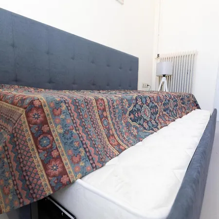 Enalios #2- Spacious Flat In The Heart Of Town 기티오
