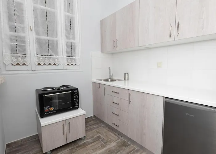 アパート Enalios #2- Spacious Flat In The Heart Of Town *